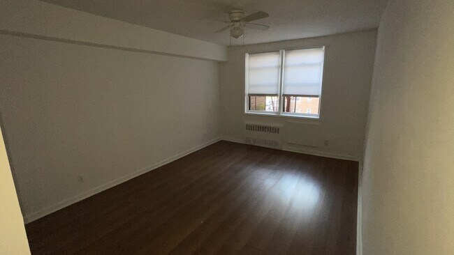 Photo - 3 Sadore Ln Unit 3Z