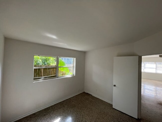 Photo - 2 Bedroom, 1 Bathroom Renovated Half Duple...