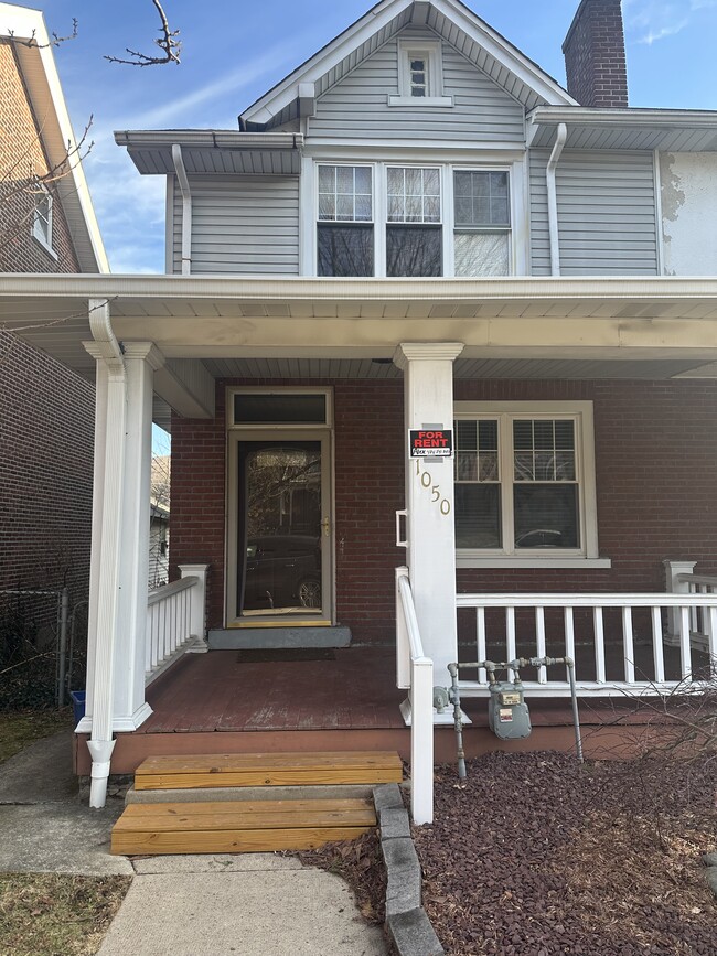 Building Photo - 1050 Delaware Ave