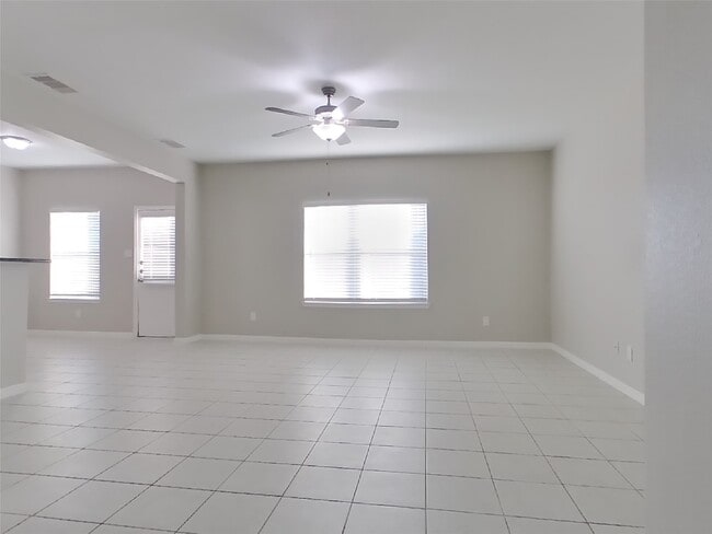 Photo - 916 American Monarch Dr