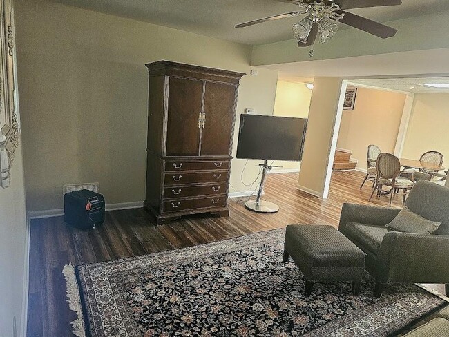 Photo - 6227 Mountain Brook Way NW