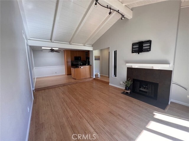 Building Photo - 21372 Brookhurst St Unit 327 Rental