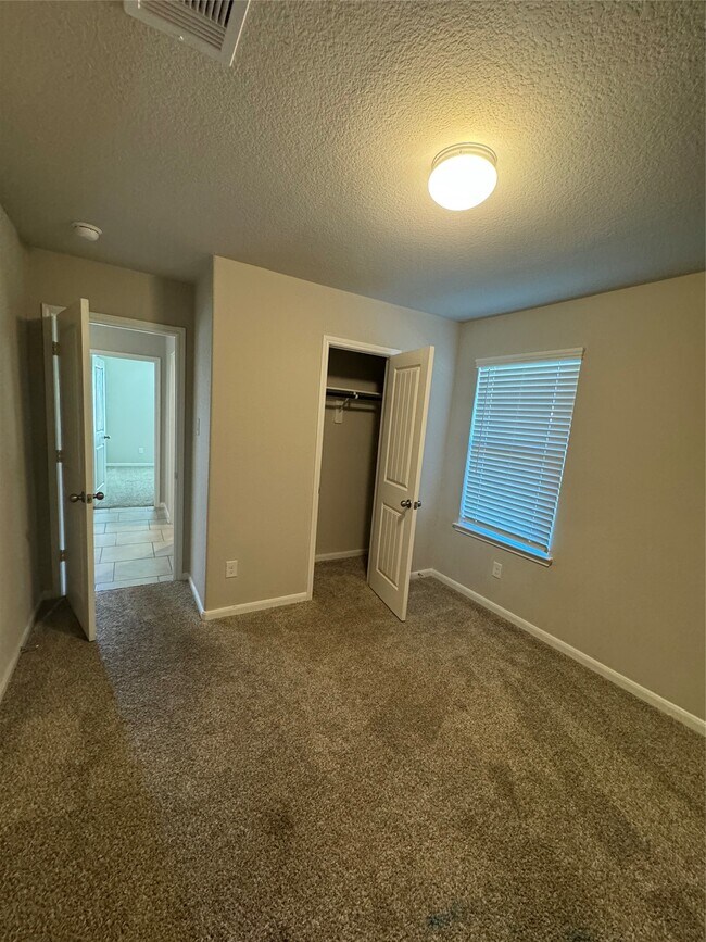 Photo - 7527 Flintrock Hollow Trail