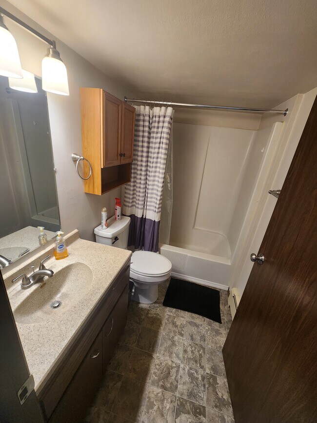 Photo - 202 Osius St Unit 3