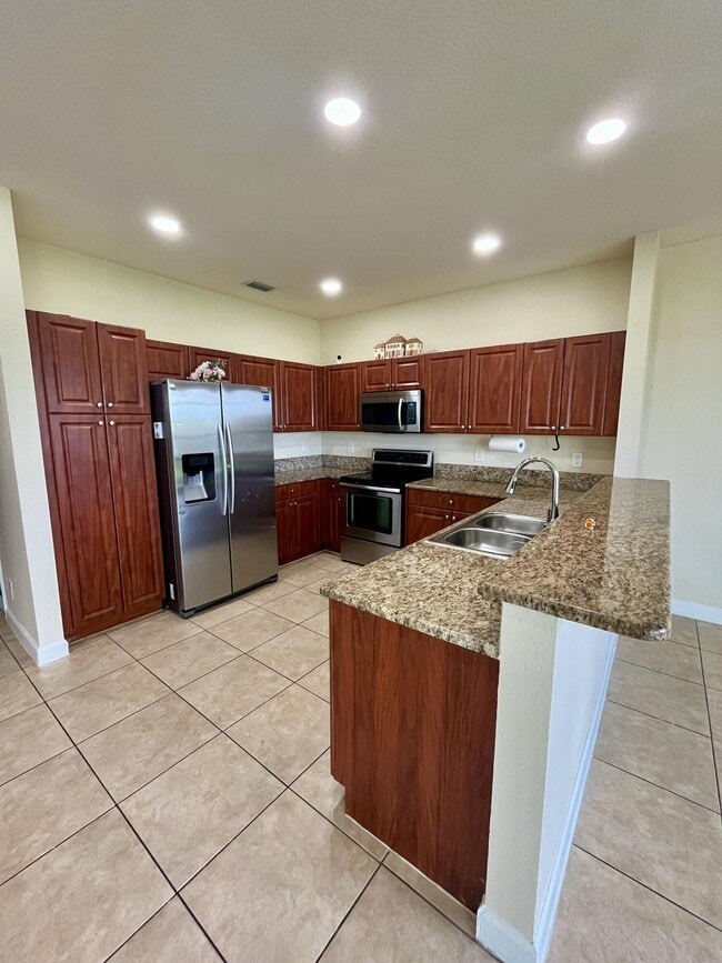 Photo - 3161 NW 33rd St