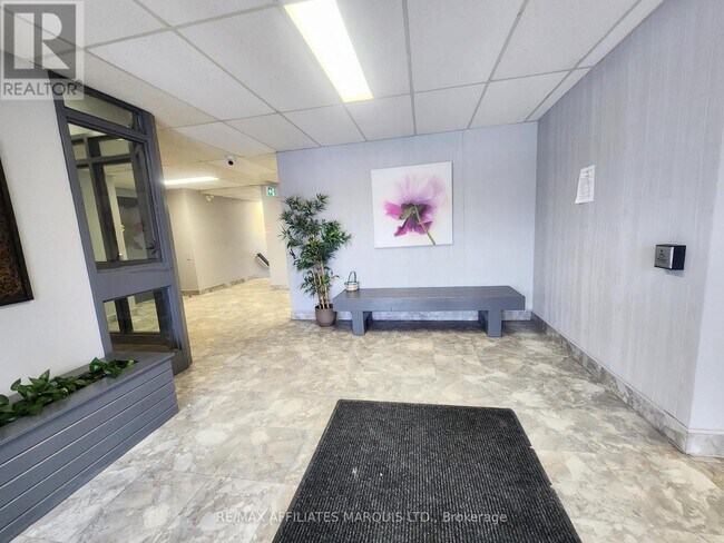 Photo - 845 Kyle Ct Unit 409