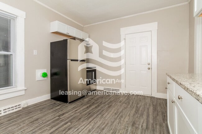 Photo - 833 Jefferson St