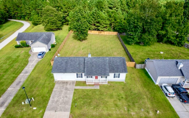 Photo - 106 Constitution Ave