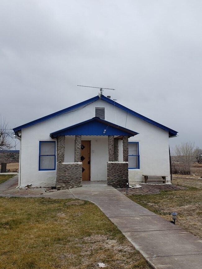 2 bedroom 1 bathroom house for rent in Blanco House Rental in Blanco