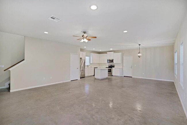 Photo - 213 Grange St