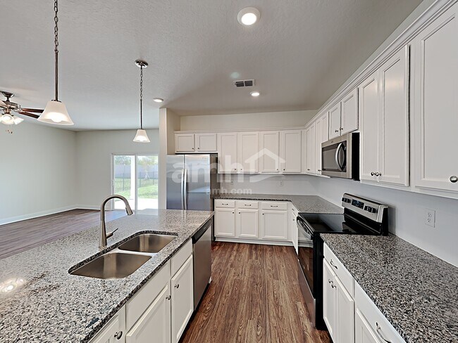 Photo - 46 Carlitos Way