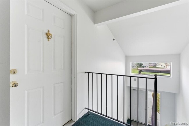 Photo - 15090 Northpointe Dr