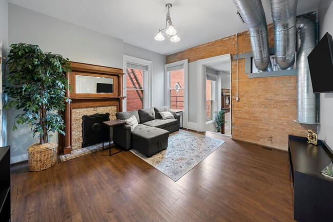 Photo - 835 Dayton St Apartment Unit ID1056109P