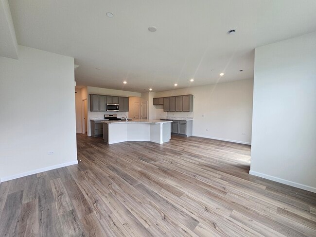 Photo - 5954 Hawkweed Dr Unit 5954
