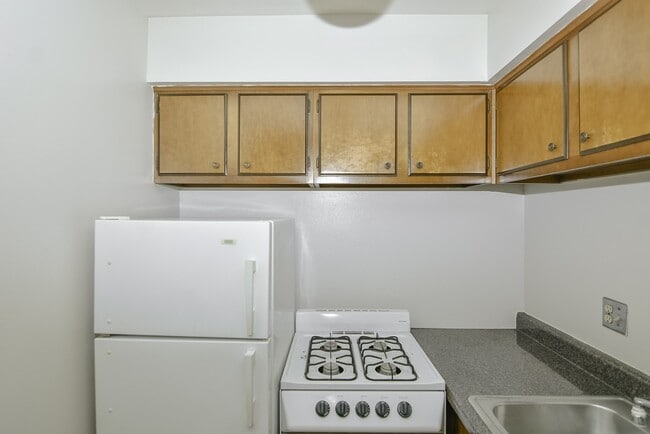 Photo - 665 W Wrightwood Ave Unit 902