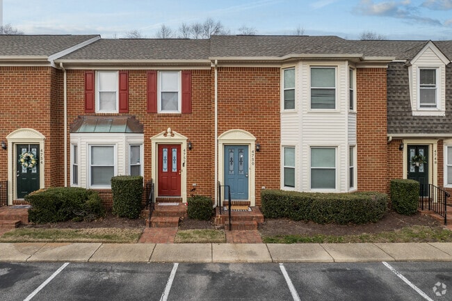 Bay Quarters Condominiums