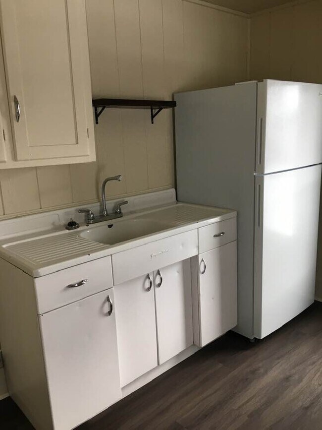 435 Tawas St Apartments Unit 435 Tawas St Alpena, MI