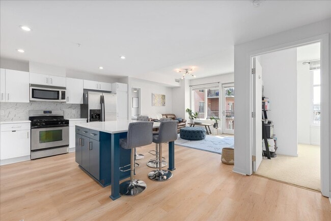 Living/Dining/Kitchen - 3601 Arapahoe Ave Unit 220