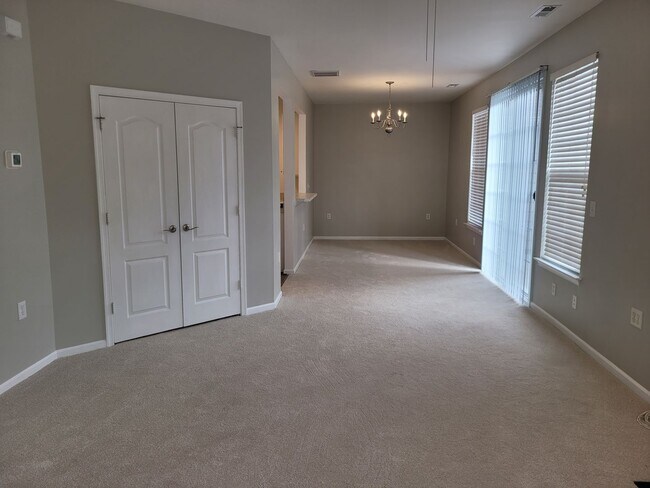 Photo - RIDGELY MANOR/FARRCROFT- Two master suites