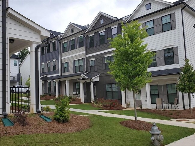 Building Photo - 747 Calvin Pk Dr Rental