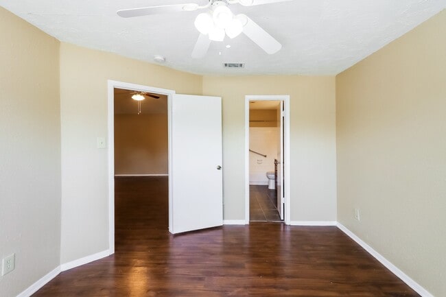 Photo - 13427 Boonway Dr