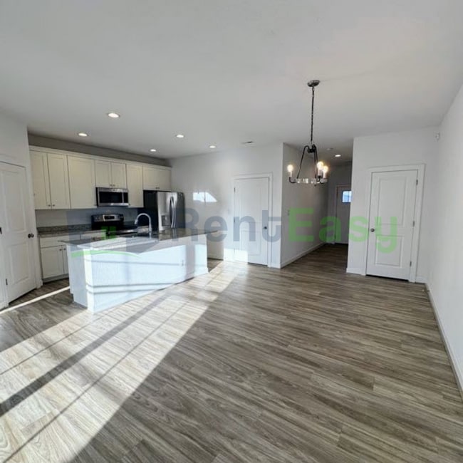 Photo - 1229 Parkley Dr