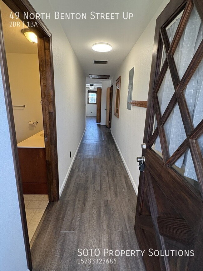 Photo - 49 N Benton St