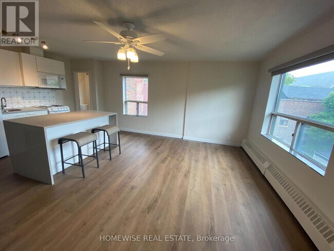 Photo - 5 High Park Blvd Unit 302