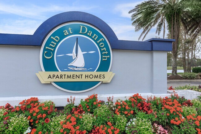 Photo - The Club at Danforth Apartments