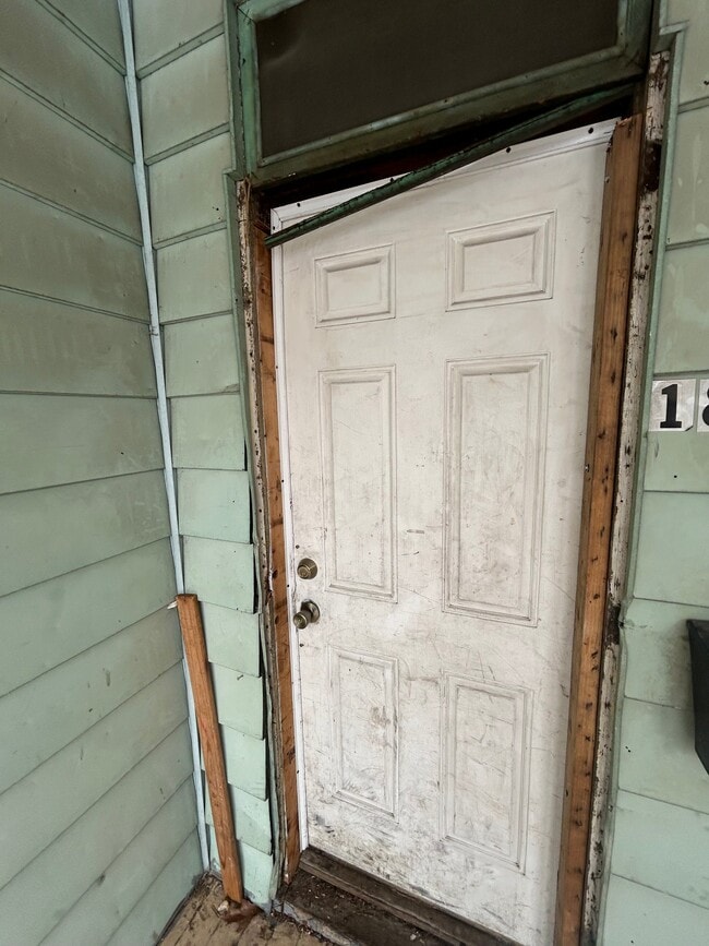 Photo - 1811 W Millman St