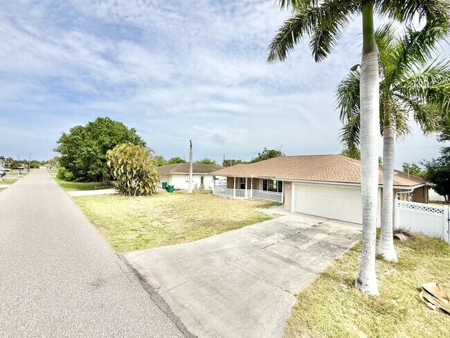 Photo - 22148 Lockport Ave