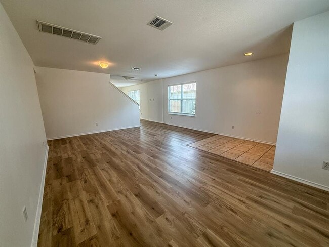 Photo - 1148 Apollo Cir