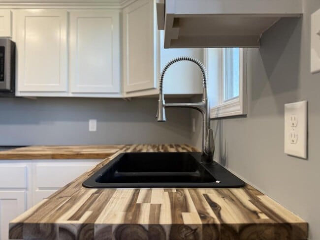 Photo - 206 S Penn St