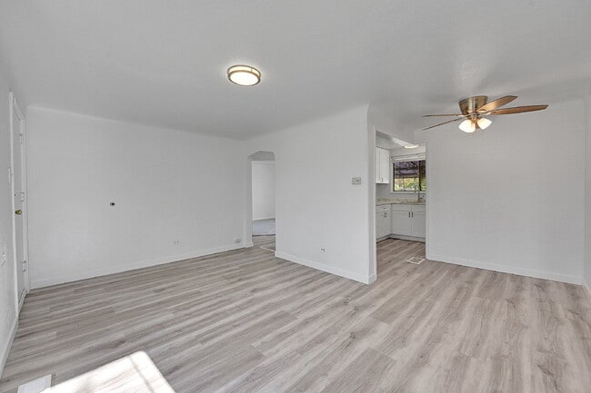 Photo - $2,450 - 3 Bed, 1 Bath Newly Updated Home ...