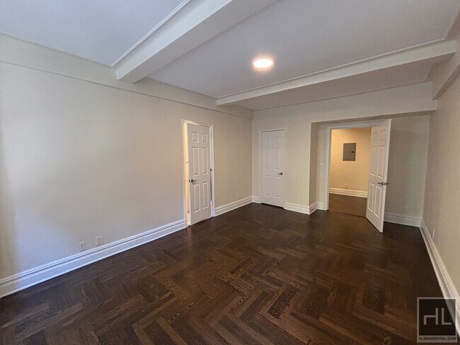 Photo - WEST 79 STREET Unidad 2B