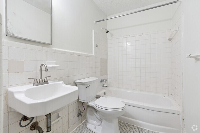 1 dormitorio, 1 baño - 700 pies cuadrados - Baño principal