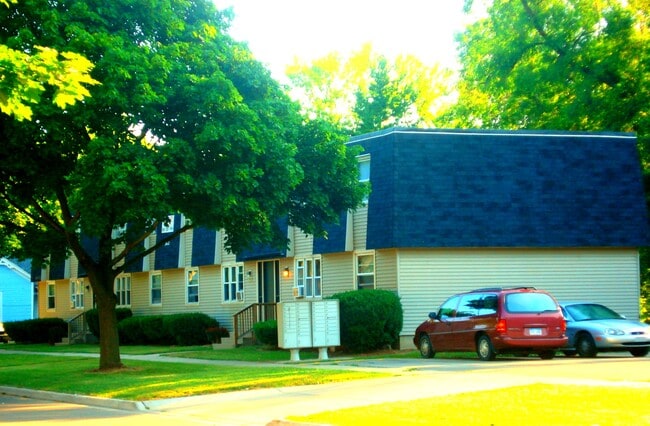 Photo - 522 N River Ave Unit #8