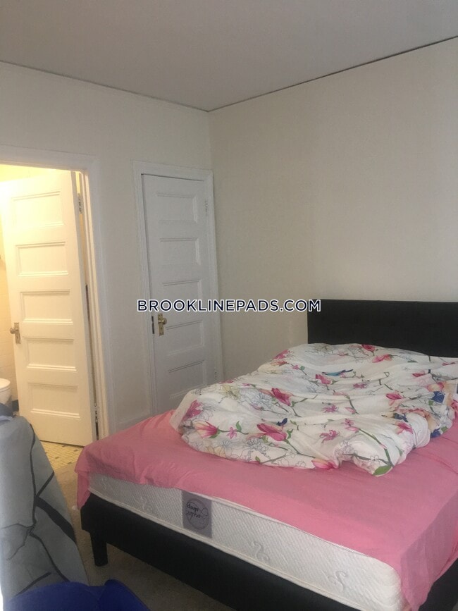 Photo - 1223 Beacon St Apartment Unit 205