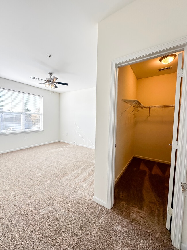 Windsor Upon Stonecrest Apartments Burlington, NC