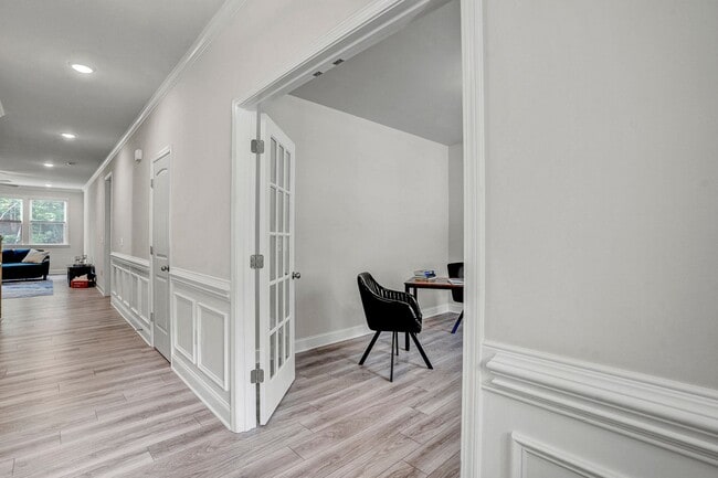 Photo - 220 Karlov Rd