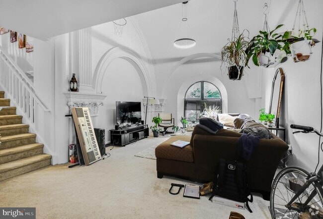 Building Photo - 2321 Fitzwater St Unit 310 Rental
