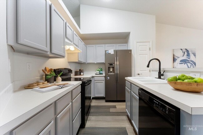Photo - 8130 Waterleaf Ave