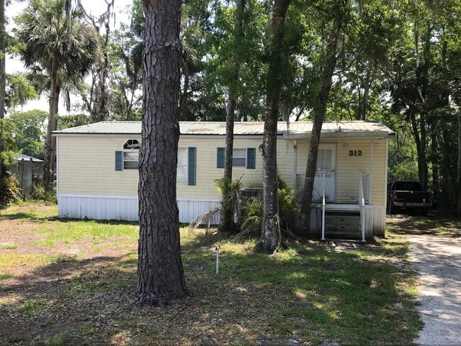 Building Photo - 312 Paradise Cir Rental