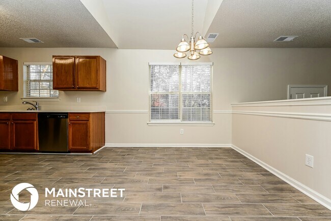 Photo - 4610 Idlewood Park