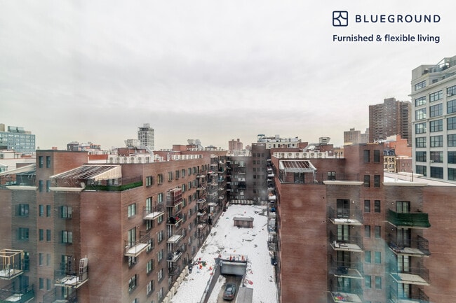 11 Wharf Way Unit SI FL9-ID2229