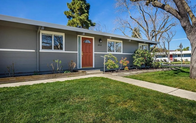Building Photo - 3852 Corina Way Rental