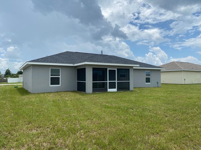 13 Poplar Ln