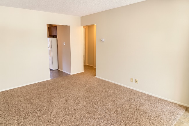 Photo - 701 Devonshire Dr Unit 648