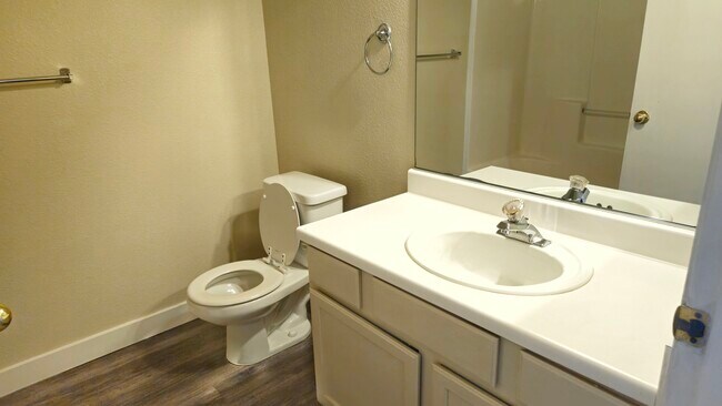 Photo - 3060 Sheraton Ct