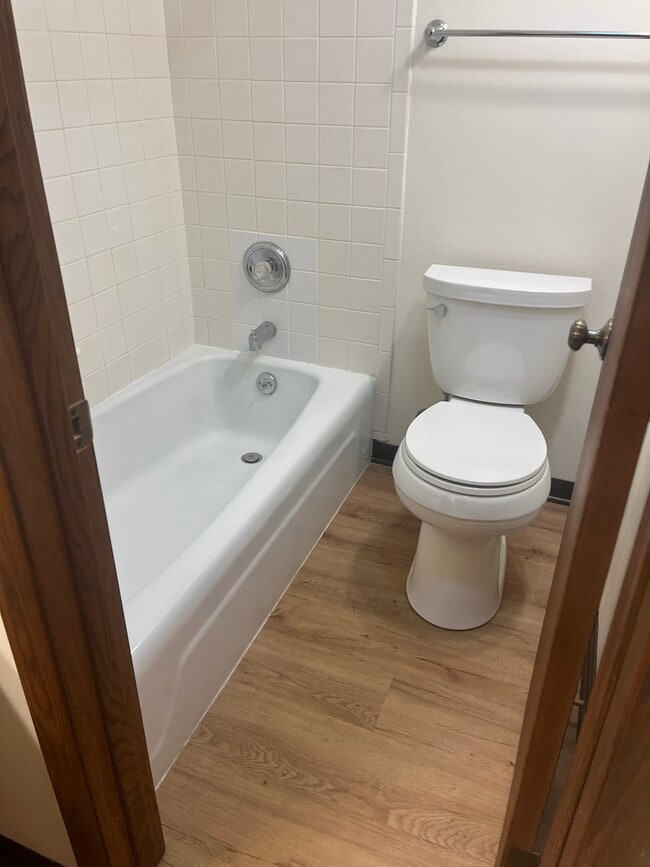Photo is for illustrative purposes and may not reflect exact layout. - 1803 Stonebridge Rd Unit 101